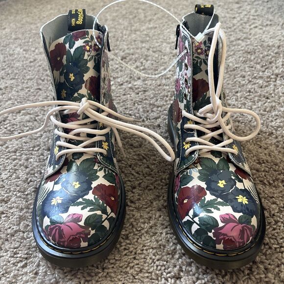 Dr Martens 1460 Y New Womens Size 7 Floral Flower Boots Lace Up Zip Leather - Picture 1 of 6